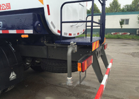 Νερό που ψεκάζει το φορτηγό SINOTRUK HOWO LHD 6X4 18CBM δεξαμενών για τον ψεκασμό φυτοφαρμάκων