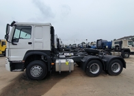 Λευκό Lhd 10Wheels 400Hp 6 × 4 HW76 φορτηγών τρακτέρ Howo Sinotruk