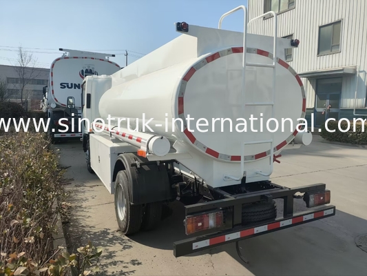 SINOTRUK HOWO 4X2 Μεταφορές πετρελαίου Τανκ Truck SINOTRUK HOWO 5-6CBM
