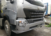 Tipper το φορτηγό απορρίψεων SINOTRUK HOWO A7 10 ρόδες μπορεί να φορτώσει την άμμο ή τις πέτρες 25-40tons