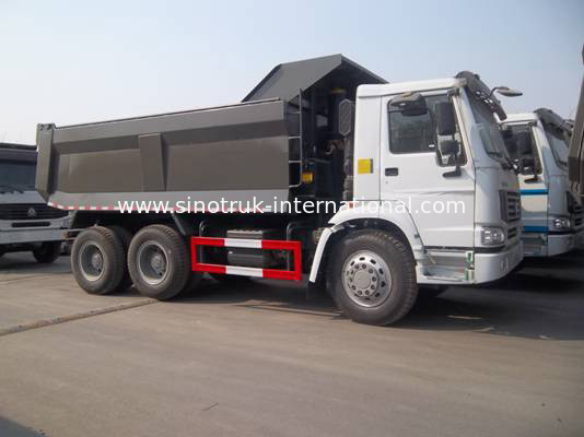 Tipper φορτηγό απορρίψεων SINOTRUK HOWO 25tons 371HP 10wheels RHD 10-25CBM ZZ3257N3647A