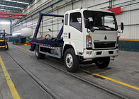 Φορτηγό SINOTRUK HOWO 6-10CBM 4X2 ZZ1127G4215C1 συλλογής απορριμάτων βραχιόνων ταλάντευσης