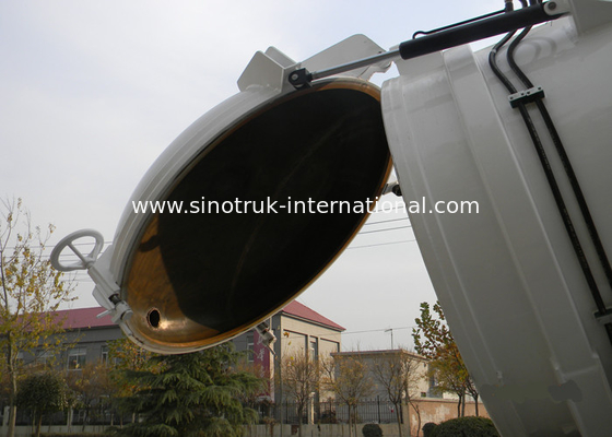 Φορτηγό SINOTRUK HOWO αναρρόφησης λυμάτων για την επιχείρηση 20CBM LHD 336HP υγιεινής