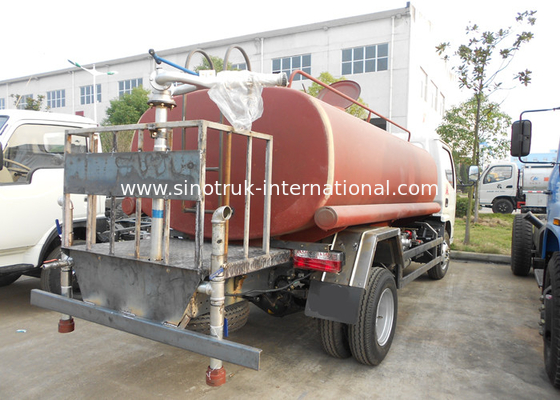 Φορτηγό δεξαμενών νερού ZZ1127G4215C1 SINOTRUK HOWO για το οδικό ξέπλυμα