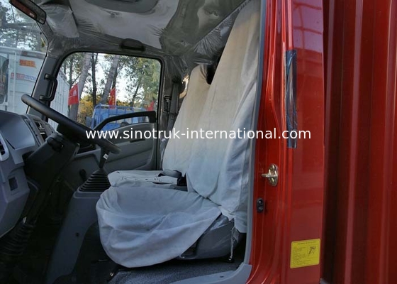 Φορτηγά SINOTRUK HOWO καθήκοντος κόκκινου φωτός 4.5 τόνοι με τη μηχανή 490Xichai