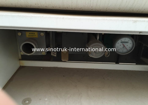 Φορτηγό βυτιοφόρων αερίου SINOTRUK HOWO 16-20CBM 6X4 LHD Euro2 290HP