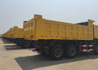 Μεγάλο φορτηγό απορρίψεων Howo ασφάλειας 10 - 25 CBM μέση που ανυψώνει το υδραυλικό σύστημα ελέγχου
