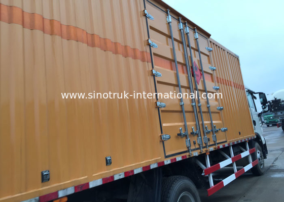 Ευρο- όχημα 2 φορτηγών υψηλής ασφαλείας Van Cargo Truck SINOTRUK HOWO 4X2 LHD