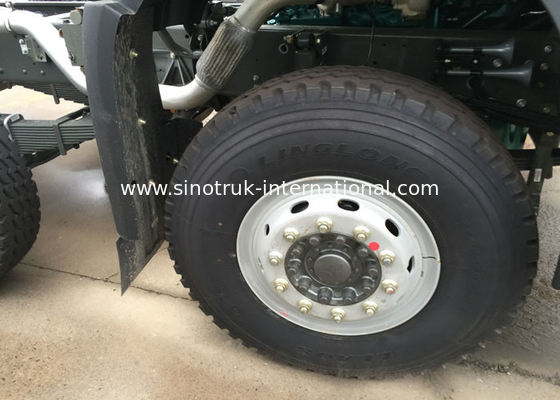Πλαίσια 371HP 8X4 LHD φορτηγών απορρίψεων SINOTRUK HOWO 31 28CBM εμπορικών τόνοι φορτηγών απορρίψεων