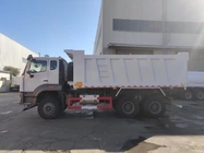 Tipper SINOTRUK HOHAN βαρέων καθηκόντων φορτηγό απορρίψεων για τη εξορυκτική βιομηχανία