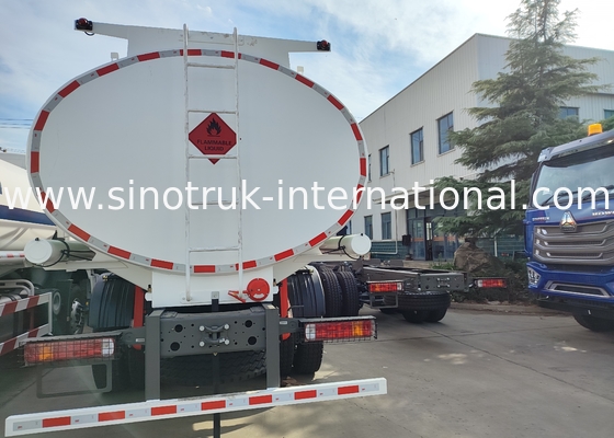 SINOTRUK HOWO Κόκκινο 380HP 8×4 12Ποδιών Μεγάλης χωρητικότητας φορτηγό δεξαμενής πετρελαίου