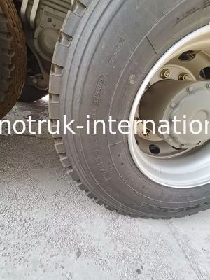 Sinotruk HOHAN Νέο HOWO 8X4 Dump Truck 380hp 12 τροχών Λευκό H77L ZZ3317V386JB1R τύπου U