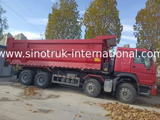 Τρακ SINOTRUK HOWO A7 8X4 για την κατασκευή ZZ3317V3567B1