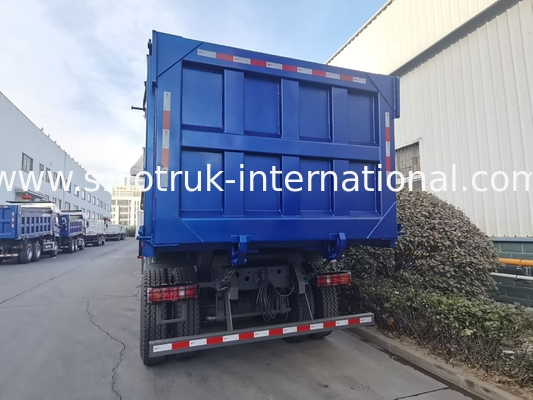 SINOTRUK HOHAN NEW HOWO 30 - 40 τόνων RHD 10 τροχών Καθαρίστρα για κατασκευές Μπλε Υψηλής απόδοσης Ανύψωση και εκφόρτωση