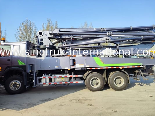 Υψηλή Αυτονομία HOWO 380HP Smart Pump Trucks 52m Boom 6x4 Έλξη για απαράμιλλη κάθετη χύση