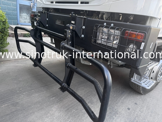 SINOTRUK HOWO 371HP Τελαχιστοποιητής Τρακ Κατασκευή Παλαιό Προσωπικό Στρατιωτικό Προφυλακτήρα για Περιοχές Ορυχείων