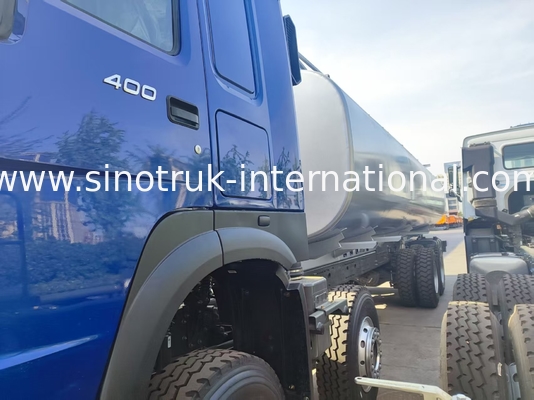 Υψηλής ισχύος HOWO 8*4 400HP LHD φορτηγό καυσίμου 40CBM Διπλό σύστημα δεξαμενής για τη διανομή καυσίμου μεγάλης απόστασης