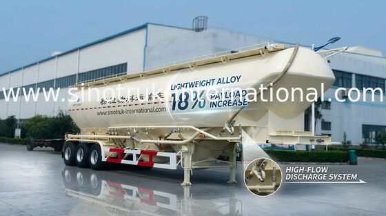 Ημι ρυμουλκό SINOTRUK HOWO τρακτέρ μηχανών δεξαμενών 55-65CBM Weichai σκονών υλικό