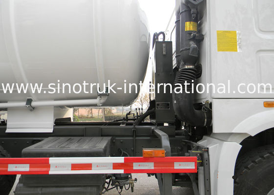 Sanitation Vehicles Sewage Vacuum Truck 18CBM LHD 6X4