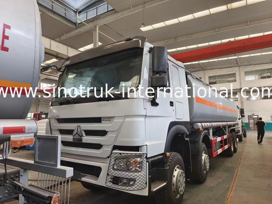 Φορτηγό 8X4 LHD Euro2 400HP 31000KG δεξαμενών πετρελαίου υψηλής αποδοτικότητας