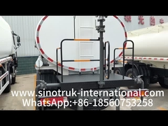 4650 1350 mm τροχοπέδου φορτηγό δεξαμενής νερού με VGD95 απόδοση και χωρητικότητα μπροστινού άξονα